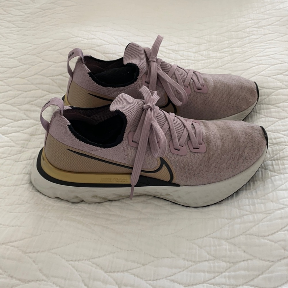 Nike Infinity React - image 1